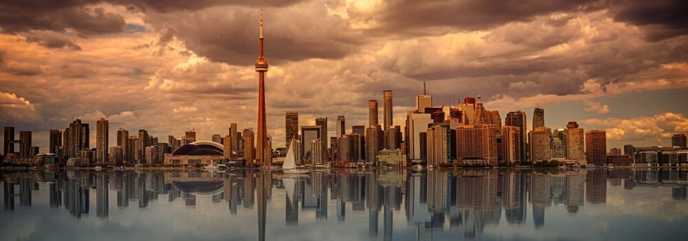 toronto-3112508_1280 toronto-3112508_1280